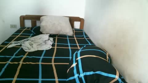 Lucy Pearl online show from 03-02-25, 04:39