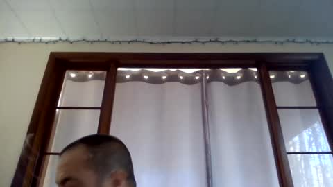 Snapshot of newguy81240 chatting on 05-04-26, 01:18 Newguy81240 online show from 05-04-26, 01:18