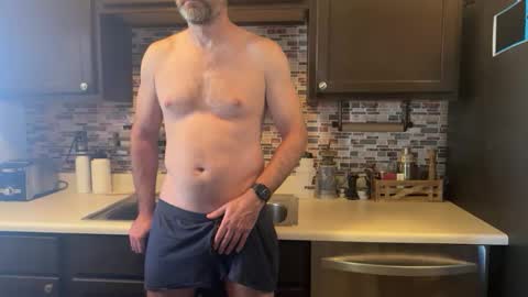 Snapshot of newguy_097 chatting on 10-20-25, 07:47 newguy_097 online show from 10-20-25, 07:47