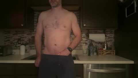 Snapshot of newguy_097 chatting on 11-14-25, 04:00 newguy_097 online show from 11-14-25, 04:00