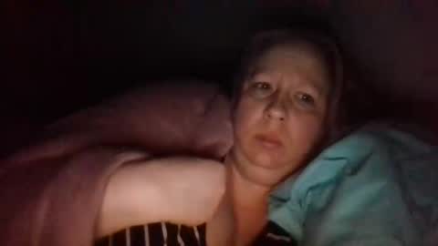 Snapshot of newhope1983 chatting on 09-11-25, 05:07 Newhope1983 online show from 09-11-25, 05:07
