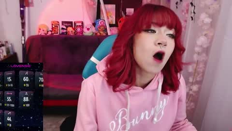 Snapshot of newjadedelux chatting on 02-20-25, 06:57 New Account Jade Delux online show from 02-20-25, 06:57