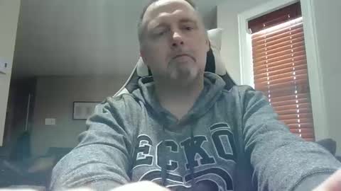 NewWorld online show from 03-01-25, 02:44