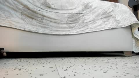 Snapshot of nezukokamado1_ chatting on 01-18-25, 04:10 Milena online show from 01-18-25, 04:10