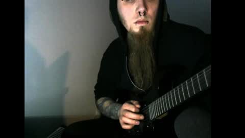 Snapshot of nezvers chatting on 03-11-25, 06:52 YouPick online show from 03-11-25, 06:52