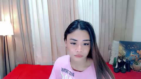 hottie nicole online show from 12-17-25, 01:22