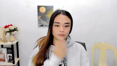 Snapshot of nhicolehollywood chatting on 02-20-26, 01:02 hottie nicole online show from 02-20-26, 01:02