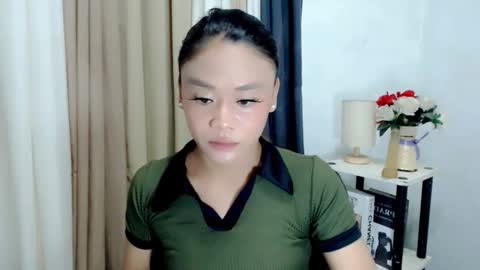 Snapshot of nhics_and_hades chatting on 02-23-26, 12:19 nhics and hades online show from 02-23-26, 12:19