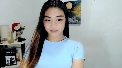 Snapshot of nhics_and_hades chatting on 03-24-26, 12:15 nhics and hades online show from 03-24-26, 12:15