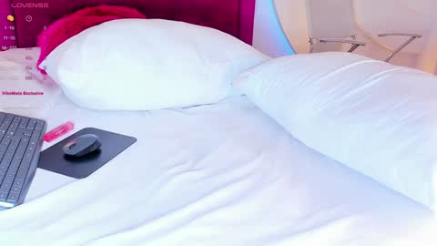 Nia online show from 12-04-24, 08:40