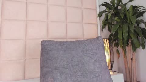 Nia online show from 12-03-24, 06:17