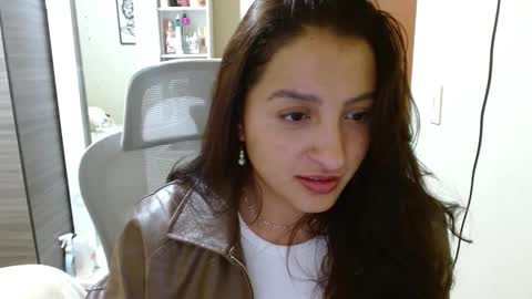 Snapshot of nia_cop chatting on 12-15-25, 02:16 Dani online show from 12-15-25, 02:16