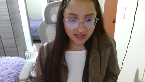 Snapshot of nia_cop chatting on 02-05-26, 05:23 Dani online show from 02-05-26, 05:23