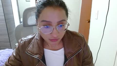 Snapshot of nia_cop chatting on 02-11-26, 04:17 Dani online show from 02-11-26, 04:17
