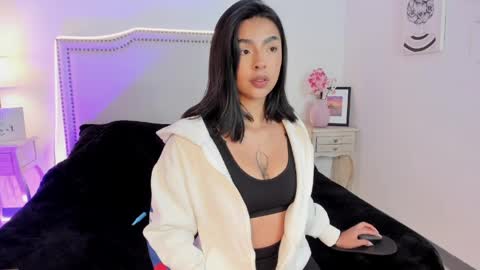 Snapshot of nia_malkova chatting on 04-06-26, 10:05 Nia Malkova online show from 04-06-26, 10:05