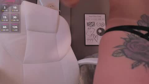 Nia online show from 01-15-26, 01:05