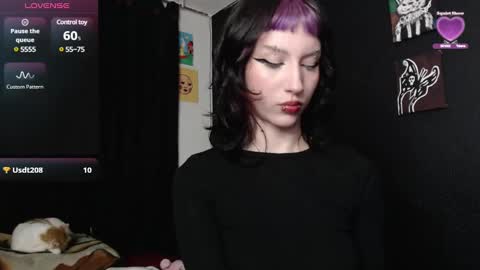 Snapshot of niakat_ chatting on 01-11-25, 07:28 niakat online show from 01-11-25, 07:28