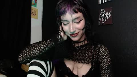 Snapshot of niakat_ chatting on 01-12-25, 07:53 niakat online show from 01-12-25, 07:53