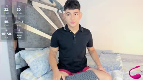 Niall  online show from 11-23-25, 10:09