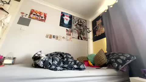 niarosemaryy online show from 04-11-26, 11:03