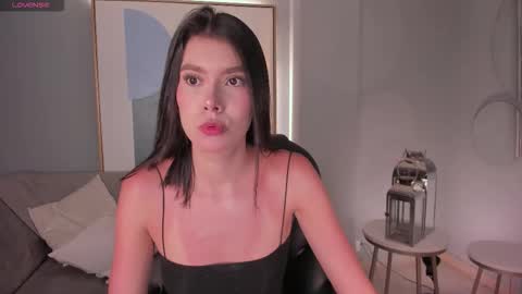 Call me Nia  online show from 03-24-26, 12:15