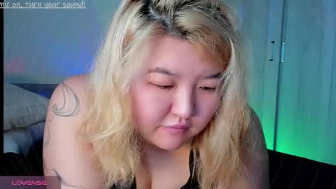 Kim online show from 10-08-25, 11:02