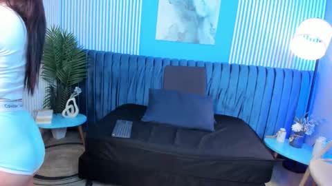 niatorres online show from 09-23-25, 03:09