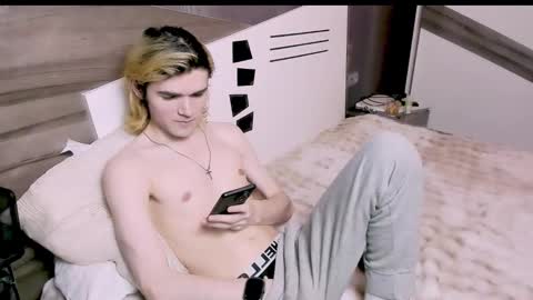 Snapshot of nic_ky chatting on 03-14-26, 06:02 Nick PVT is open FanslyTwitter - Nic kycb online show from 03-14-26, 06:02