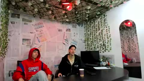 nice_boys11 online show from 06-21-26, 01:13