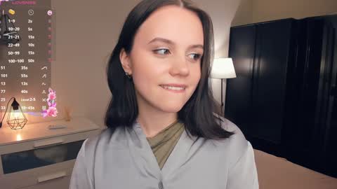 Alice  online show from 12-06-24, 08:05