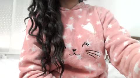 Snapshot of nicebrown chatting on 03-23-26, 02:43 Sfora online show from 03-23-26, 02:43