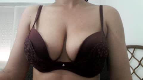 Sfora online show from 07-08-26, 01:37