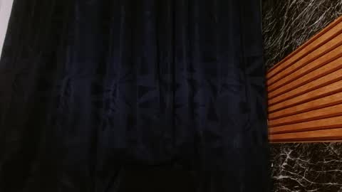 Snapshot of nicecherry_ chatting on 09-21-25, 02:13 Michell online show from 09-21-25, 02:13