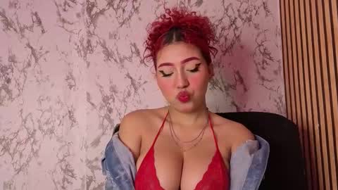 Snapshot of nicecherry_ chatting on 11-27-25, 03:19 Michell online show from 11-27-25, 03:19