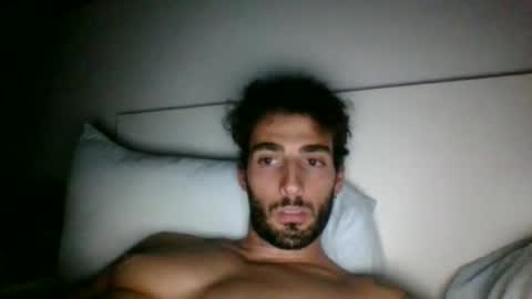 Snapshot of nicegguy9826 chatting on 09-21-25, 11:28 nicegguy9826 online show from 09-21-25, 11:28