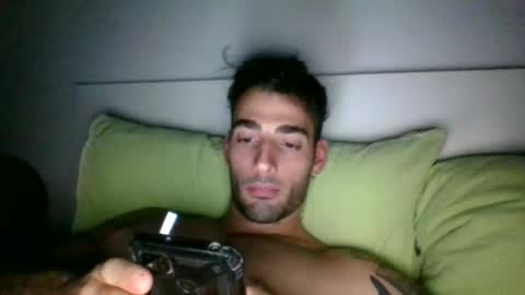 Snapshot of nicegguy9826 chatting on 10-18-25, 10:05 nicegguy9826 online show from 10-18-25, 10:05