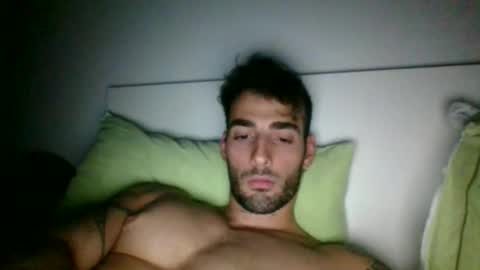 Snapshot of nicegguy9826 chatting on 10-23-25, 08:02 nicegguy9826 online show from 10-23-25, 08:02