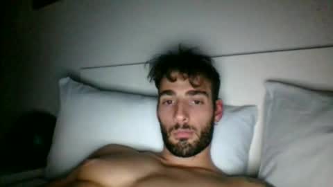 Snapshot of nicegguy9826 chatting on 11-06-25, 02:07 nicegguy9826 online show from 11-06-25, 02:07