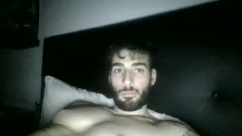 Snapshot of nicegguy9826 chatting on 02-11-26, 03:06 nicegguy9826 online show from 02-11-26, 03:06