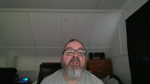 niceguy7208 online show from 02-15-26, 04:58