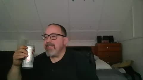Snapshot of niceguy7208 chatting on 05-26-26, 05:03 niceguy7208 online show from 05-26-26, 05:03