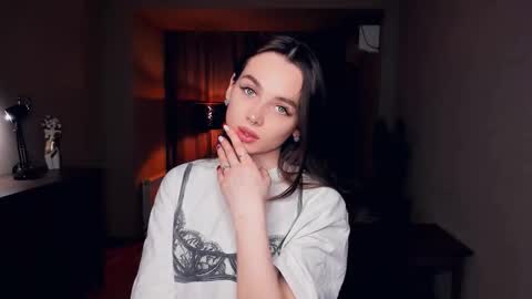 Nicole online show from 01-08-26, 07:49