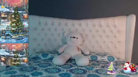 Snapshot of nichole_bree chatting on 01-02-25, 11:31 Nichole online show from 01-02-25, 11:31