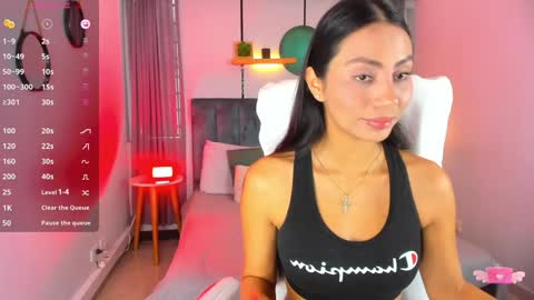 Snapshot of nichole_bree chatting on 01-28-25, 02:42 Nichole online show from 01-28-25, 02:42