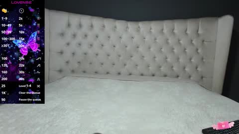 Snapshot of nichole_bree chatting on 09-15-25, 10:48 Nichole online show from 09-15-25, 10:48