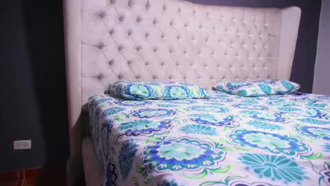 Nichole online show from 10-29-25, 11:01