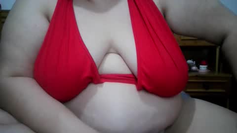 Snapshot of nicholle chatting on 04-14-26, 09:43 Nicholle online show from 04-14-26, 09:43