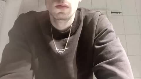 Snapshot of nick194207 chatting on 04-15-26, 08:31 nick194207 online show from 04-15-26, 08:31