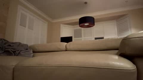 nick578320 online show from 10-30-25, 02:40