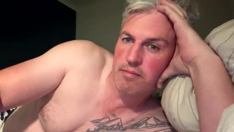 Snapshot of nick578320 chatting on 04-27-26, 02:15 nick578320 online show from 04-27-26, 02:15